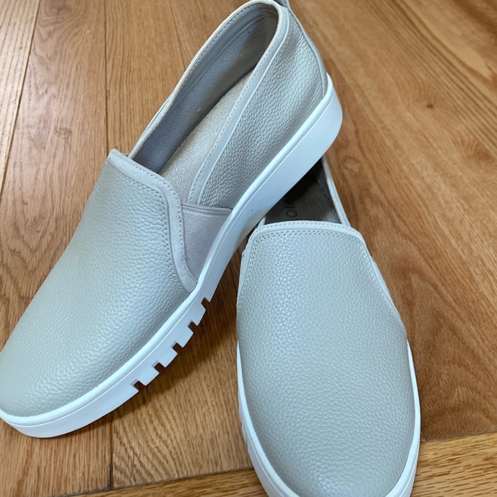 Vionic Leather Vio Motion Slip-Ons